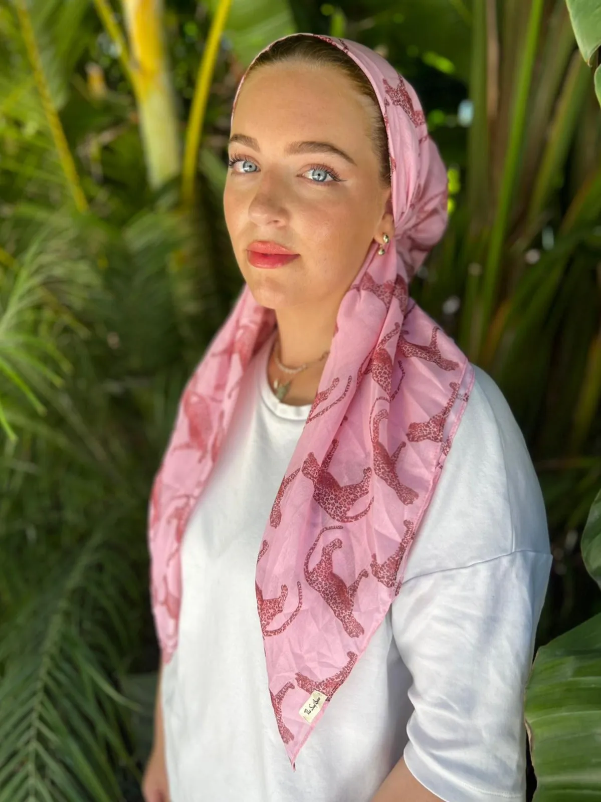 CLASSIC PRETIED Pink Jaguar Head Scarf (WITH VELVET GRIP)