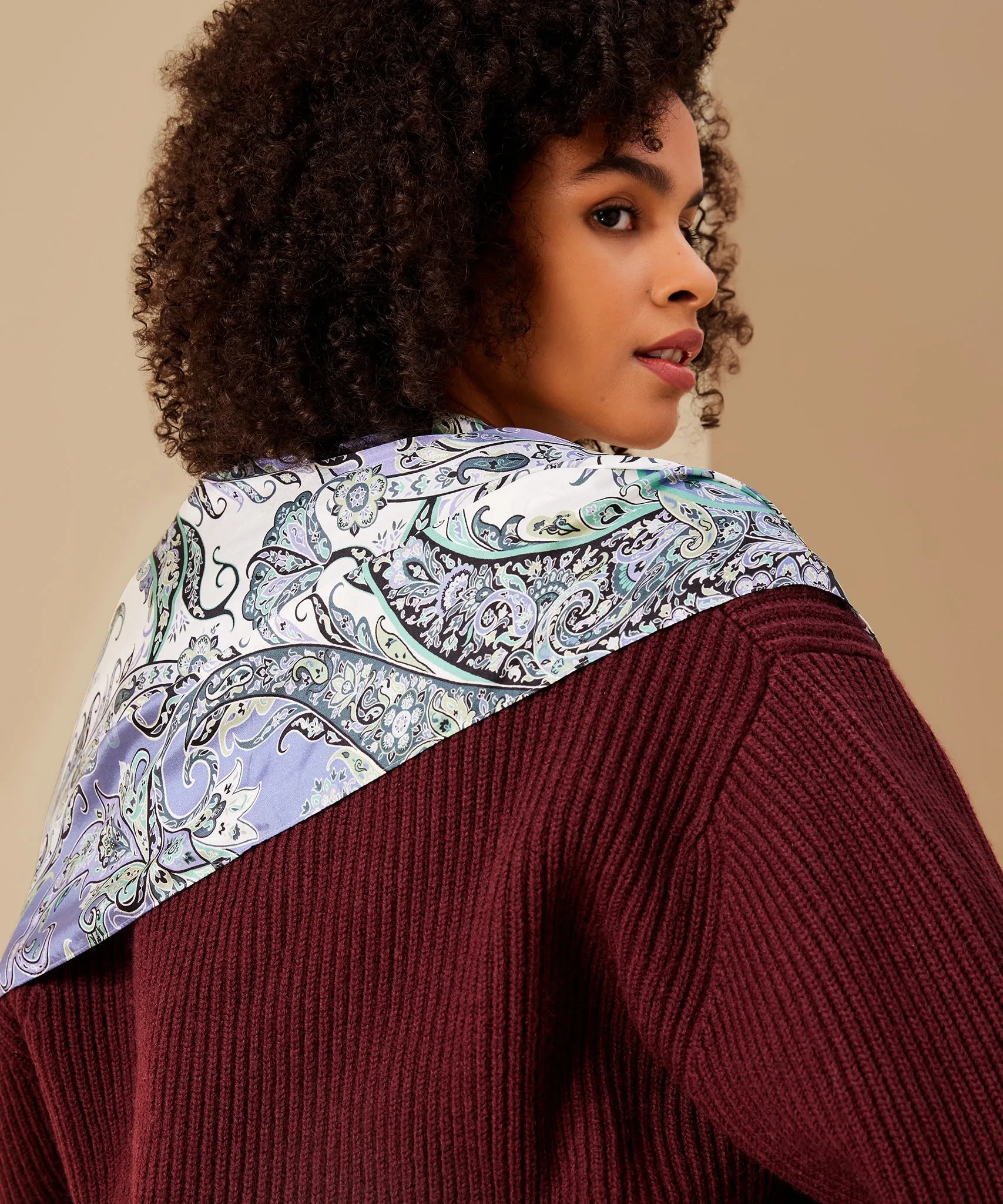 Manor Paisley Oblong Scarf