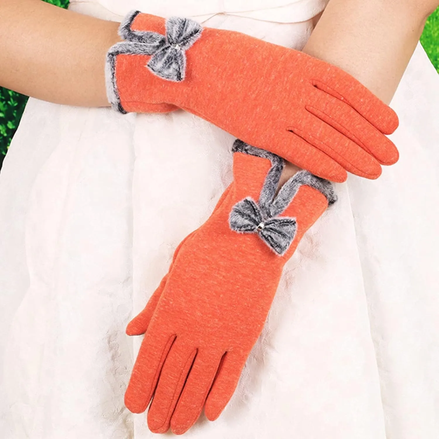 Snow Gloves Women Windproof Winter Gloves Men Touchscreen Snow Ski Mitten Women Touchscreen Cold Weather Mittens Ski Gloves Men (Orange, One Size)